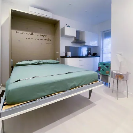 Invatican 4* Rome