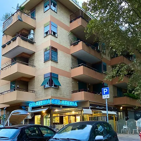 Invatican 4* Rome