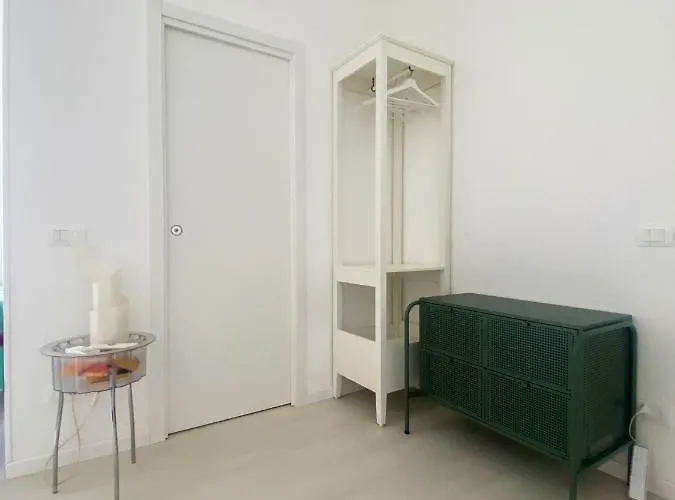 住宿加早餐酒店 Invatican